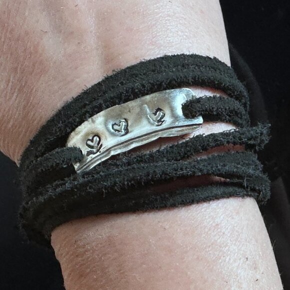 Heart Stamped Sterling Silver Leather Cuff Bracelet Tie Wrap Yoga 925 Boho Gift - Picture 1 of 11